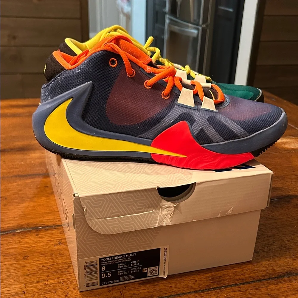 Nike Multicolor Athletic Shoe - Picture 5 of 7